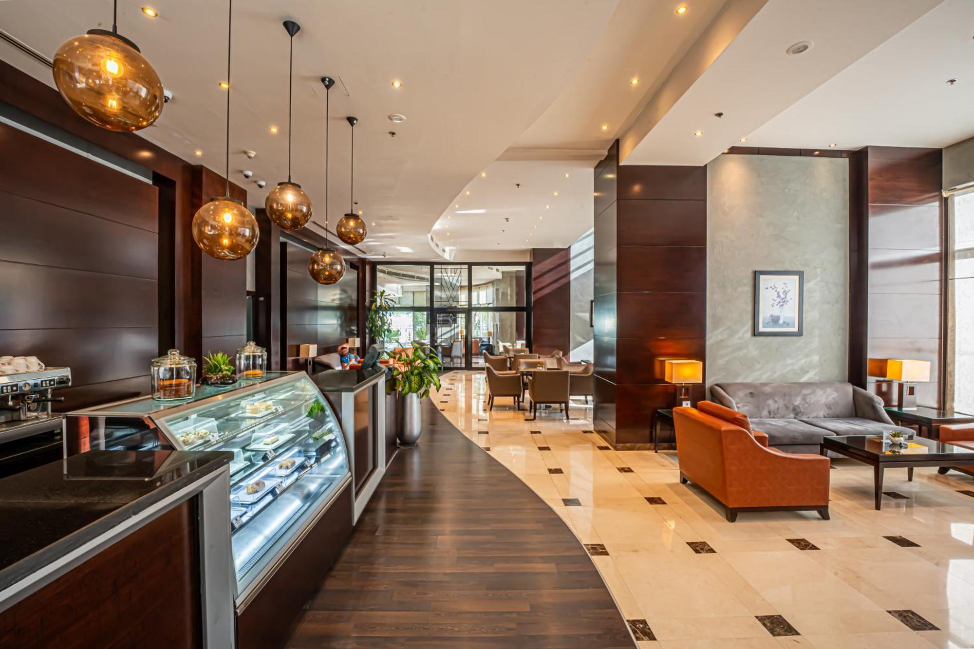 Hotel Millennium 4*